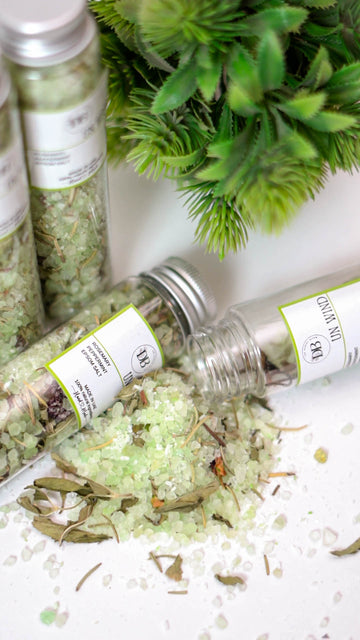 "Un Wind" Luxury Bath Salt By DB